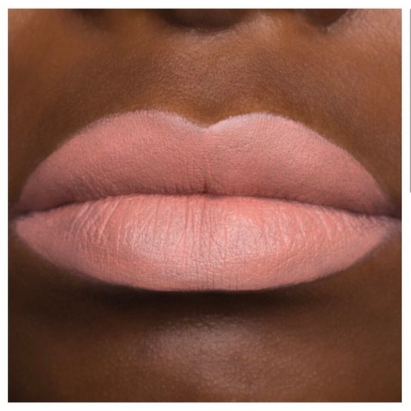 BASIC HTML New in Box Jeffree Star Velvet Trap Lipstick peachy nude - Picture 2 of 8
